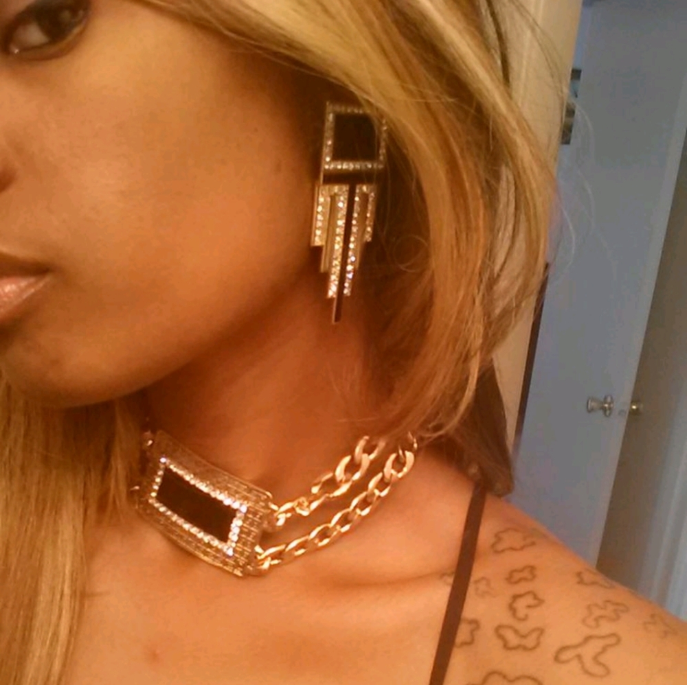 🔥🔥Choker Necklace and Earring Set🔥🔥